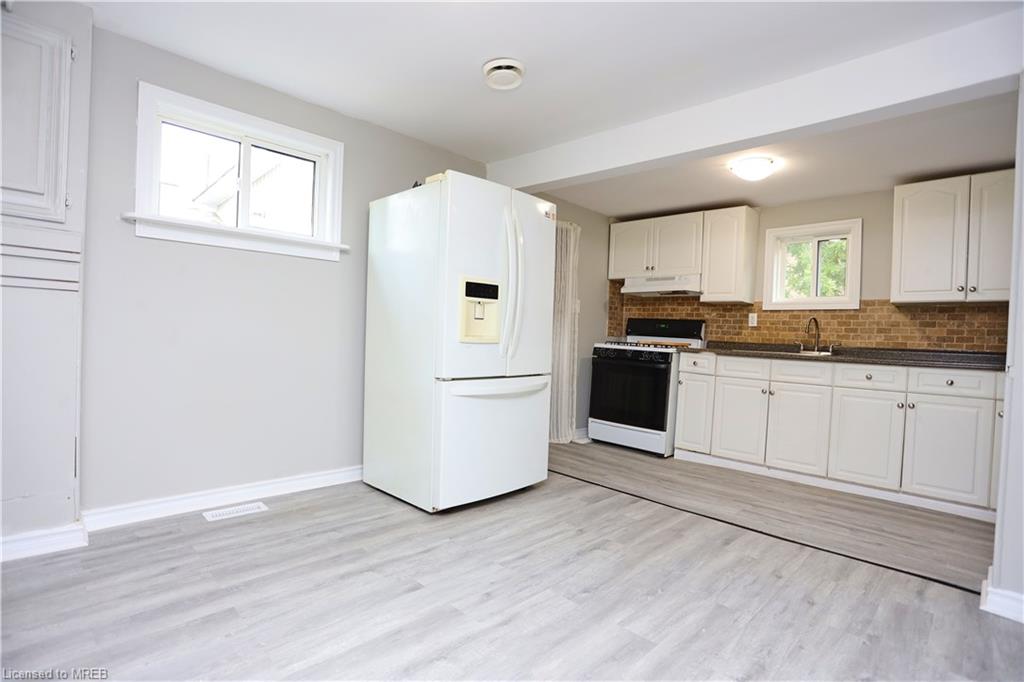 Listing 40484113 - Large Photo # 9