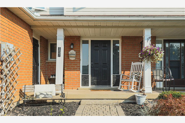 157 Devine Crescent, Thorold