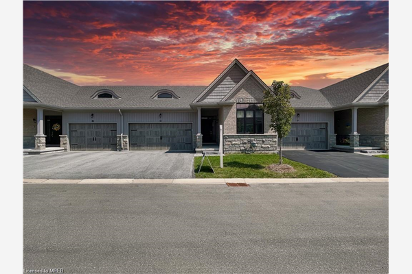 18 Borden Trail, Welland