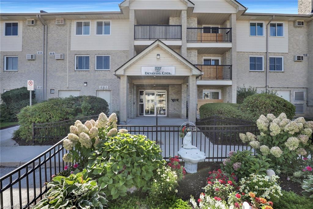 727 Deveron Crescent, #307