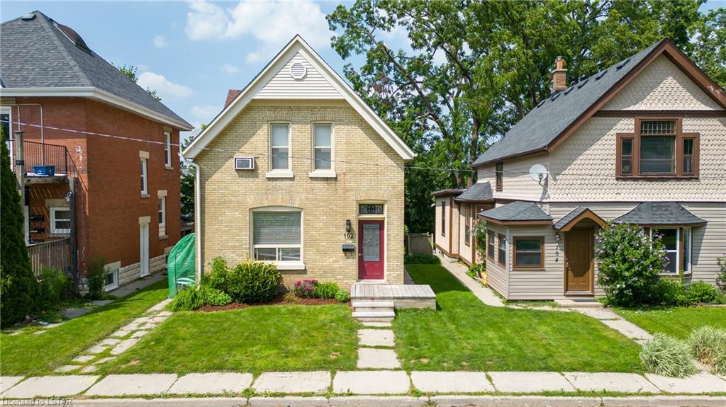 102 Mcclary Avenue