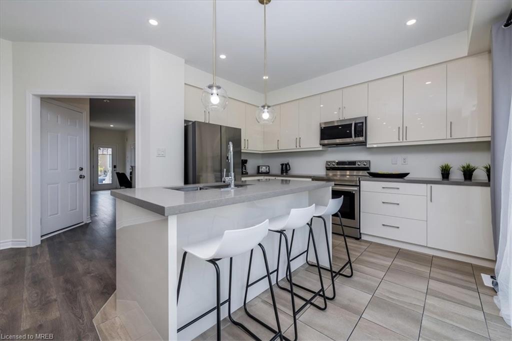 19 Bobolink Drive