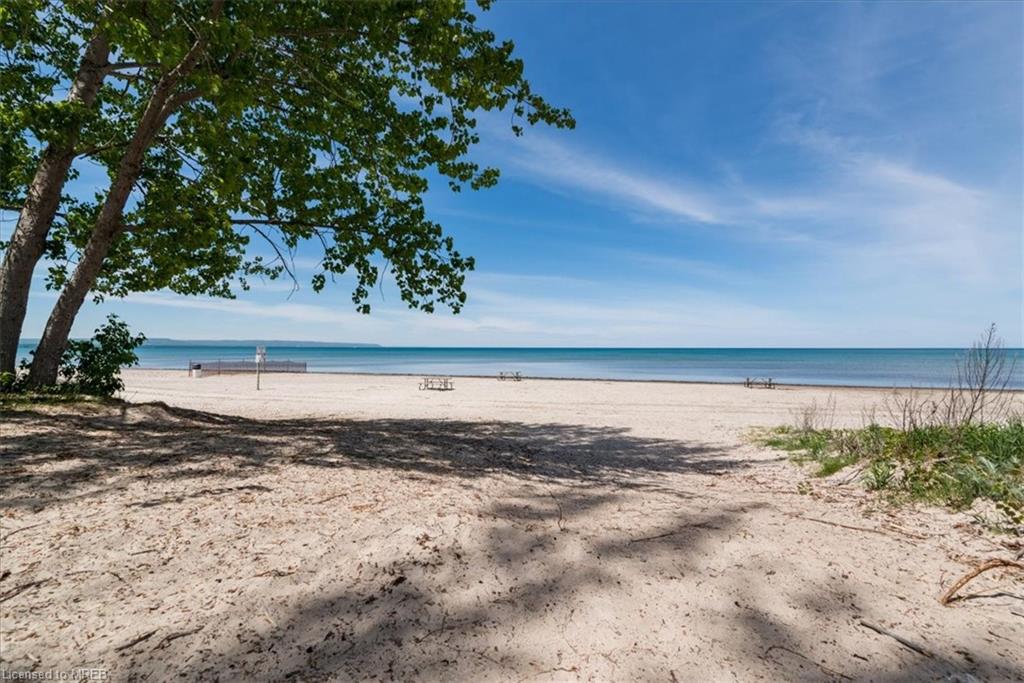 19 Bobolink Drive