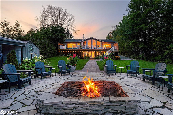 95 Lakeshore Road E, Oro-Medonte