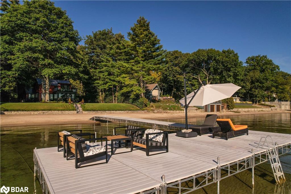 3203 Summer Place