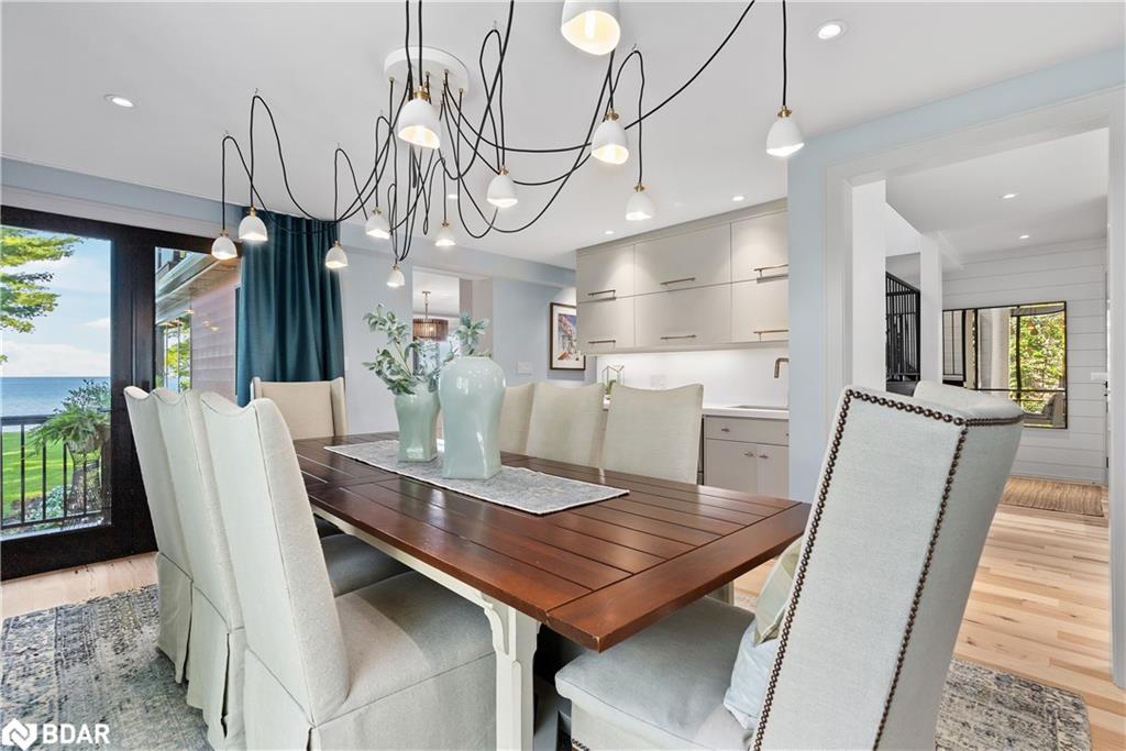 3203 Summer Place