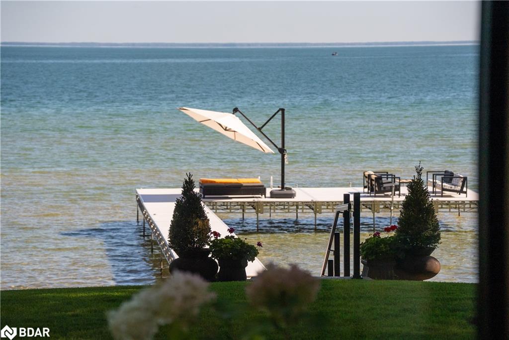 3203 Summer Place