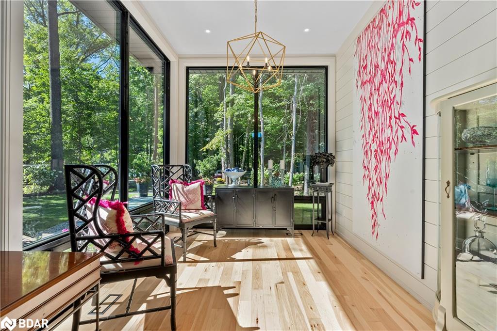 3203 Summer Place