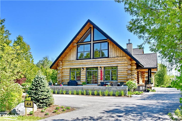 44 Trails End, Collingwood