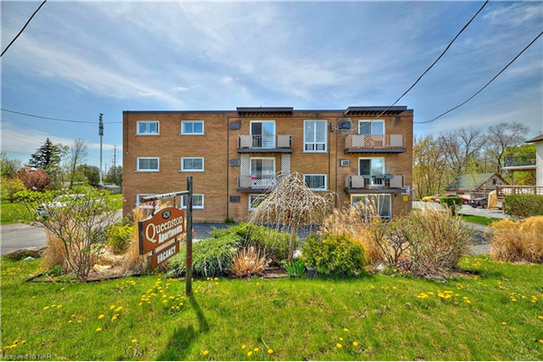 426 Queenston Street, St. Catharines