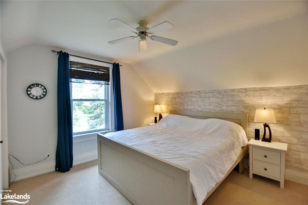 2 Sydenham Trail E