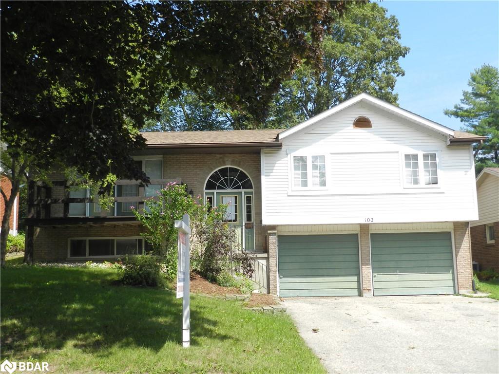 102 Mccarron Crescent
