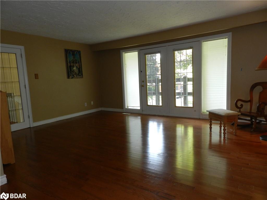 102 Mccarron Crescent