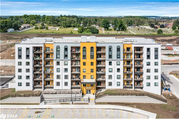 8 Culinary Lane, Barrie