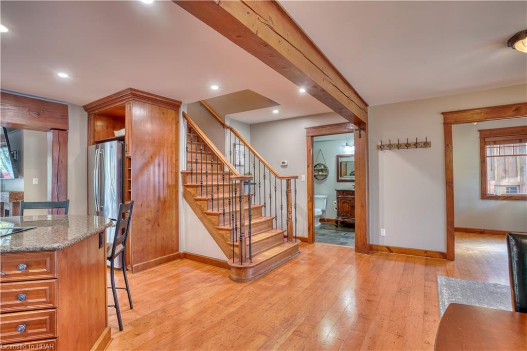 659 Huron Street