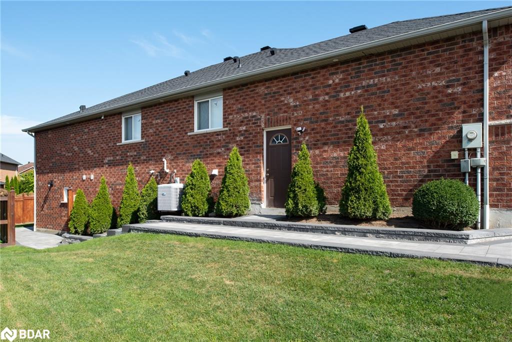 28 Prince Of Wales (Lower) Drive, #Lower B