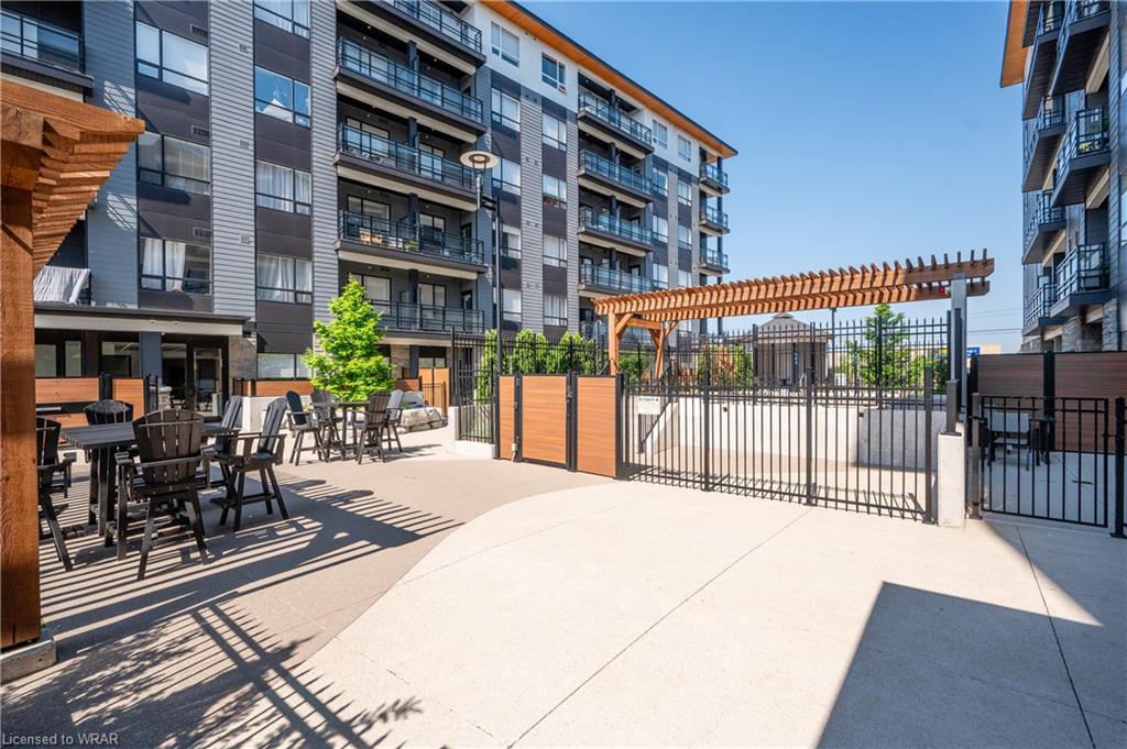243 Northfield Drive E, #304