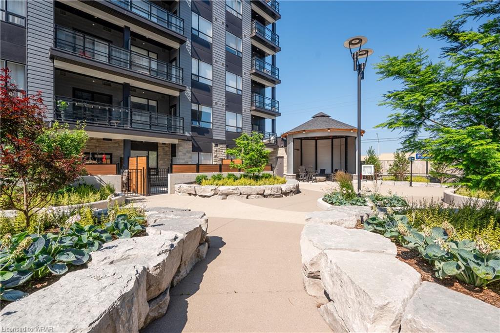 243 Northfield Drive E, #304
