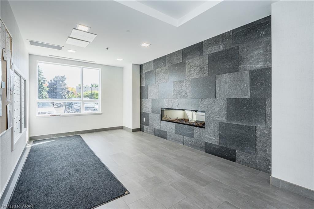 243 Northfield Drive E, #304