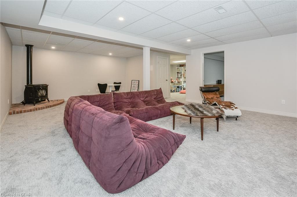 22 Lyle Place