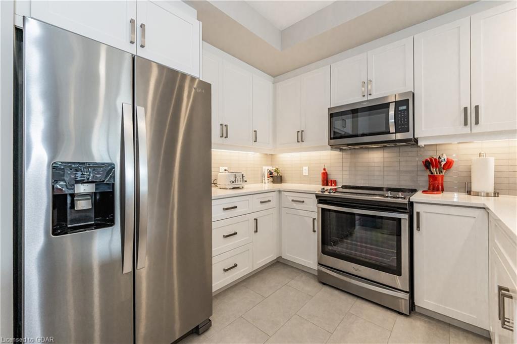 1878 Gordon Street, #303