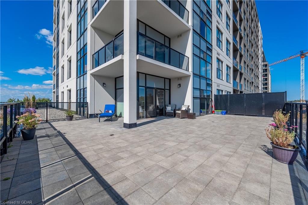 1878 Gordon Street, #303