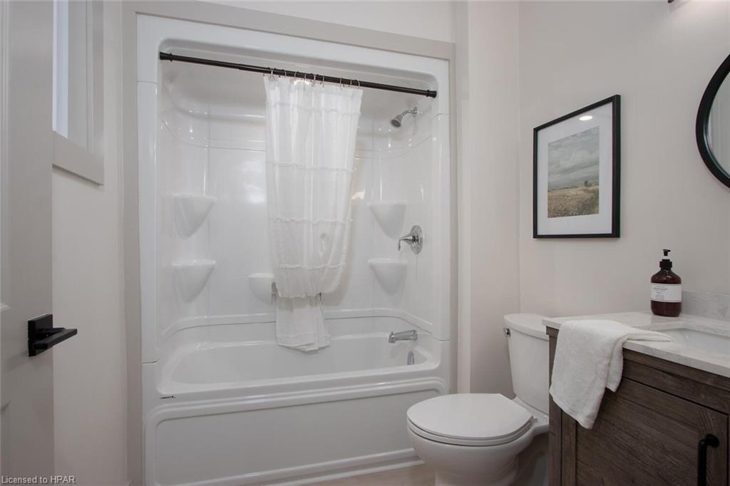 22 Cobourg Lane