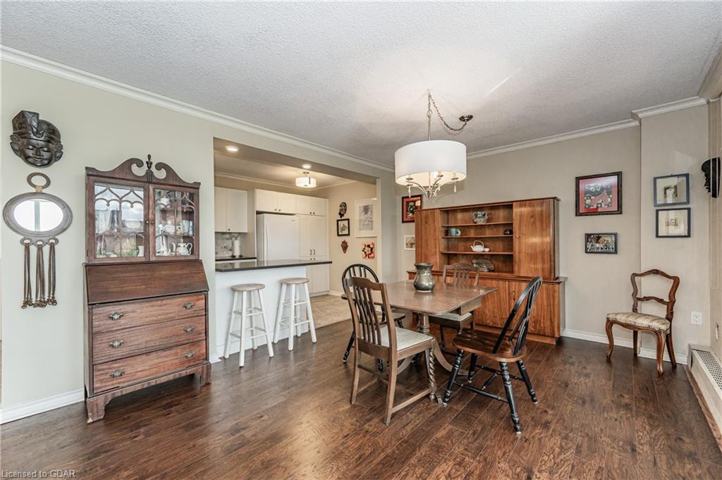 19 Woodlawn Road E, #516