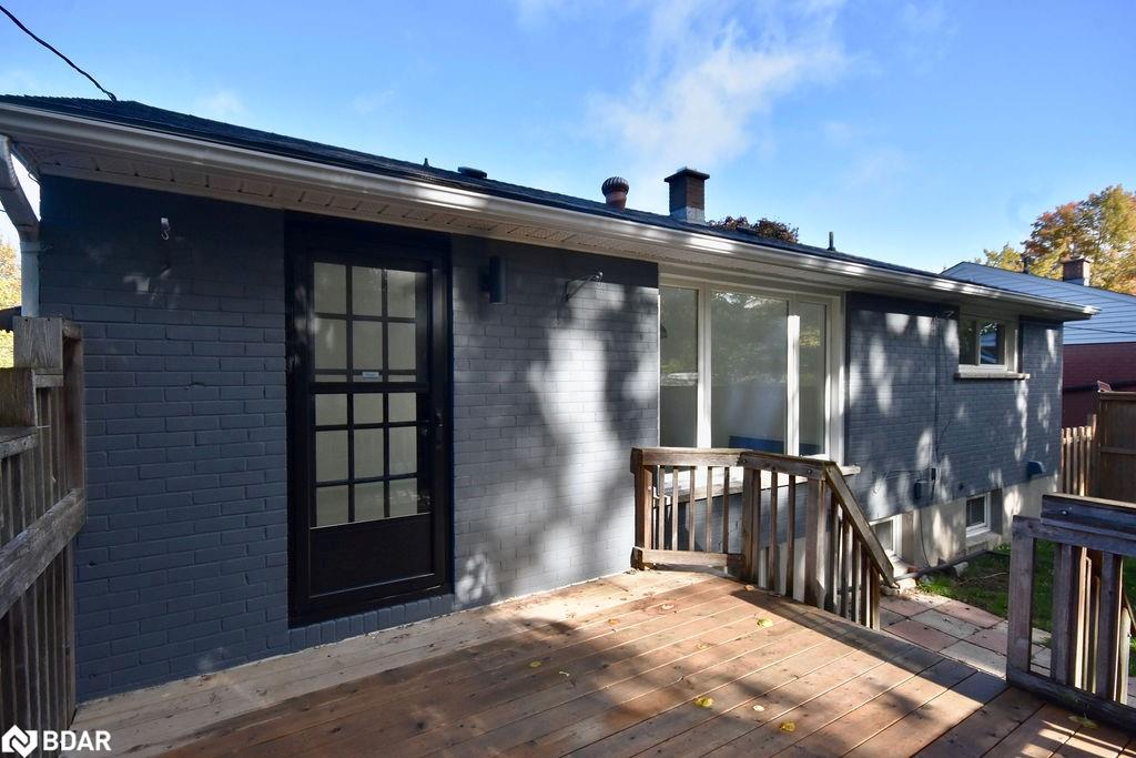 311 James Street E