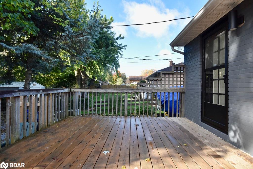 311 James Street E
