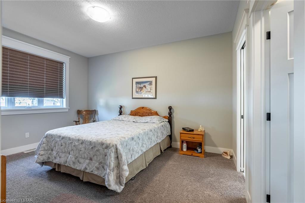 21 Creek Side Place