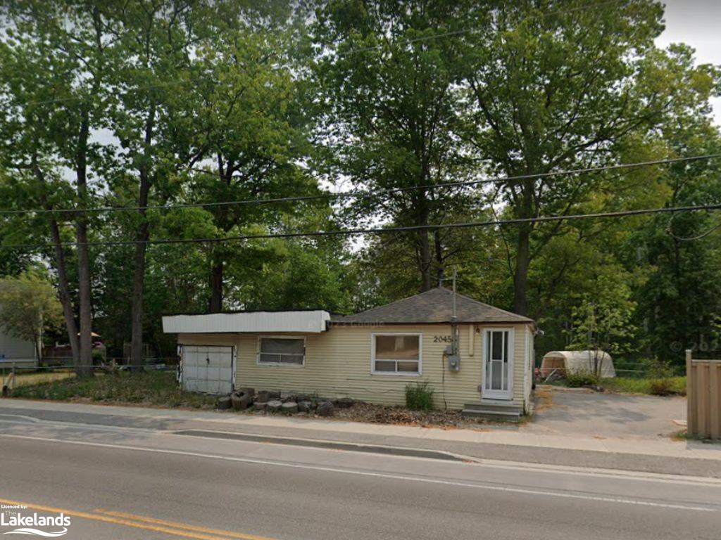 2045 River Road W