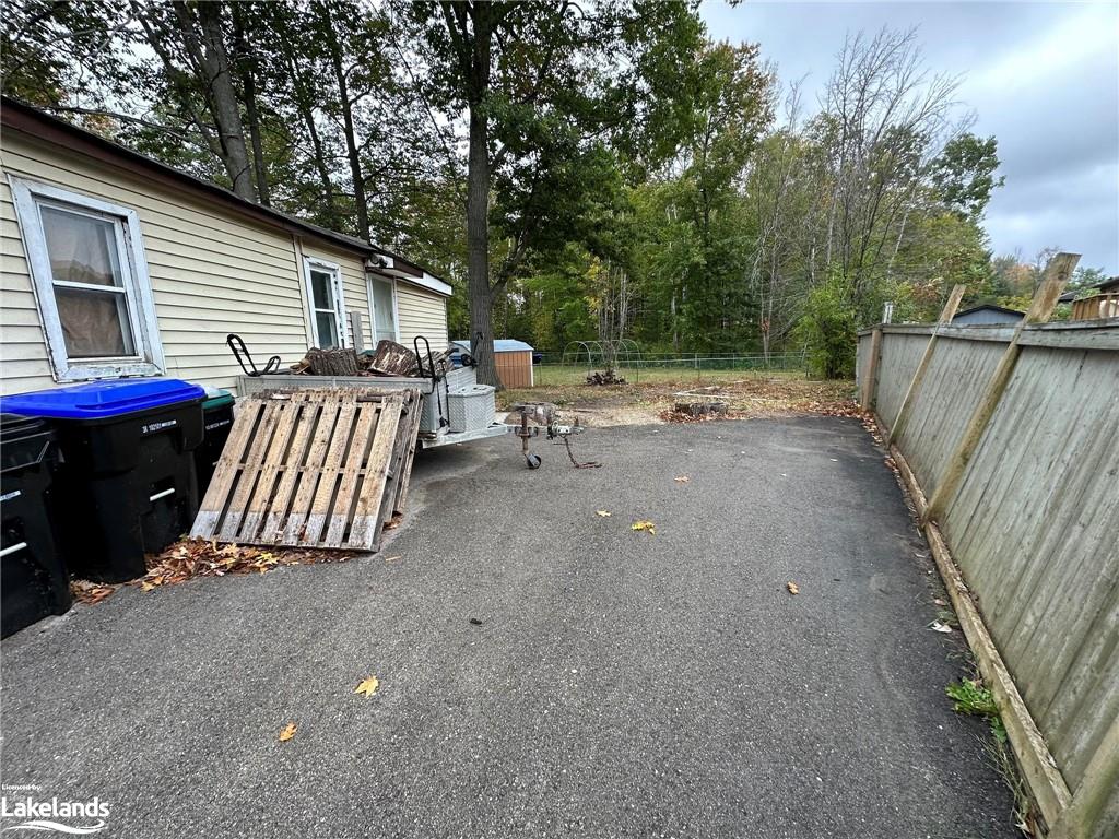 2045 River Road W