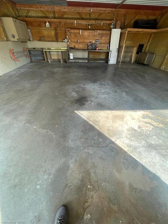 1224 Parkinson Road