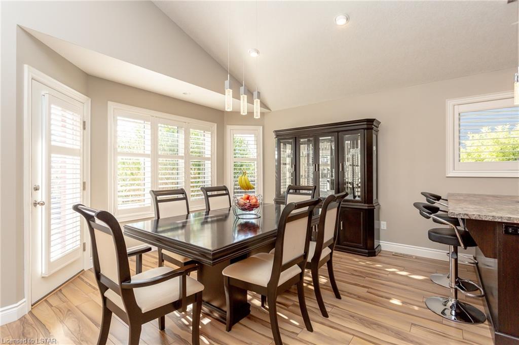 30 Ambleside Drive