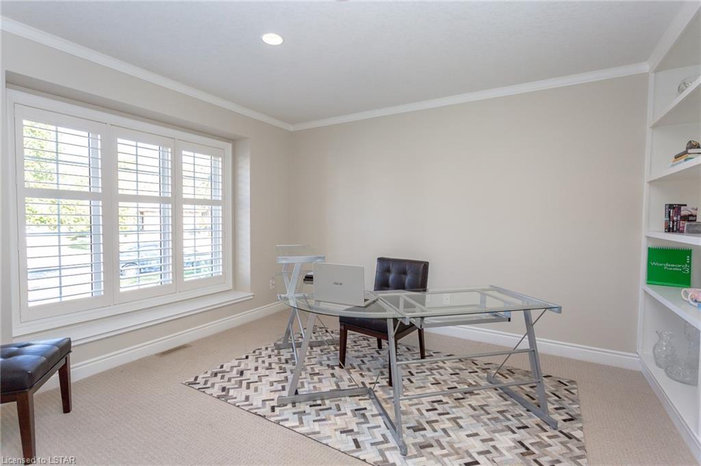 30 Ambleside Drive