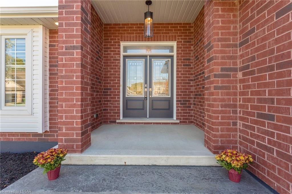 30 Ambleside Drive