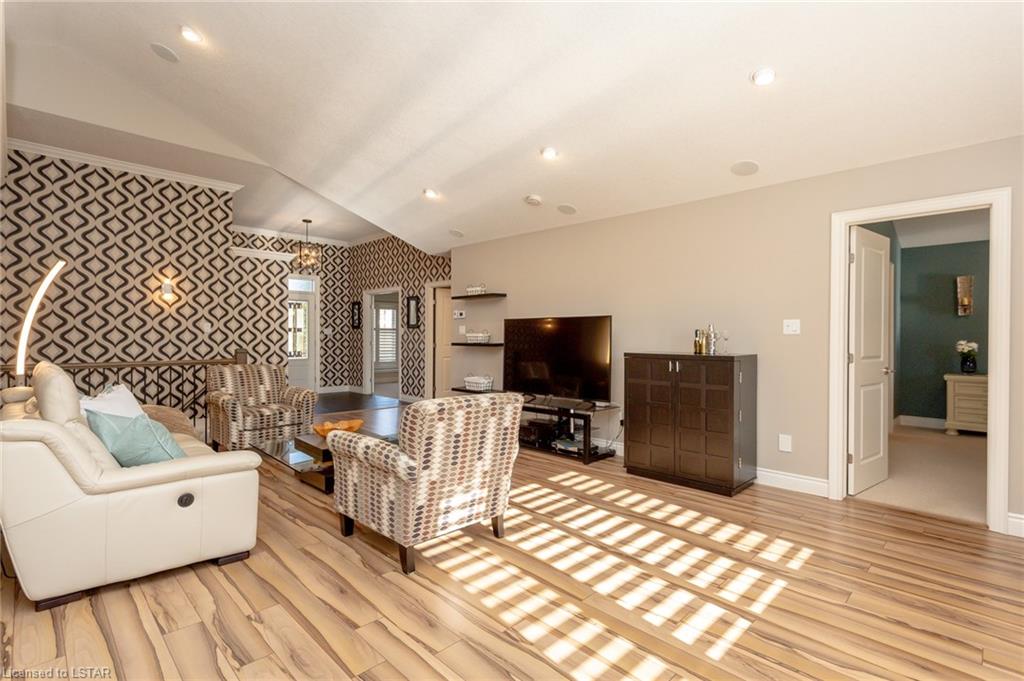 30 Ambleside Drive