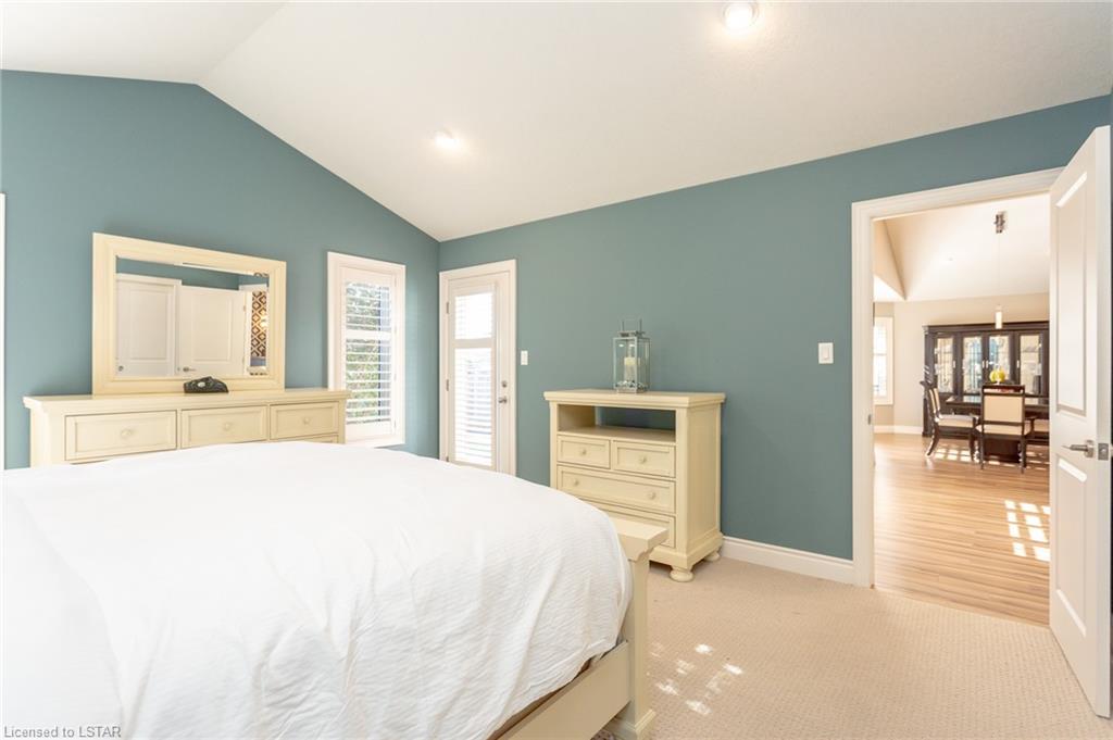 30 Ambleside Drive