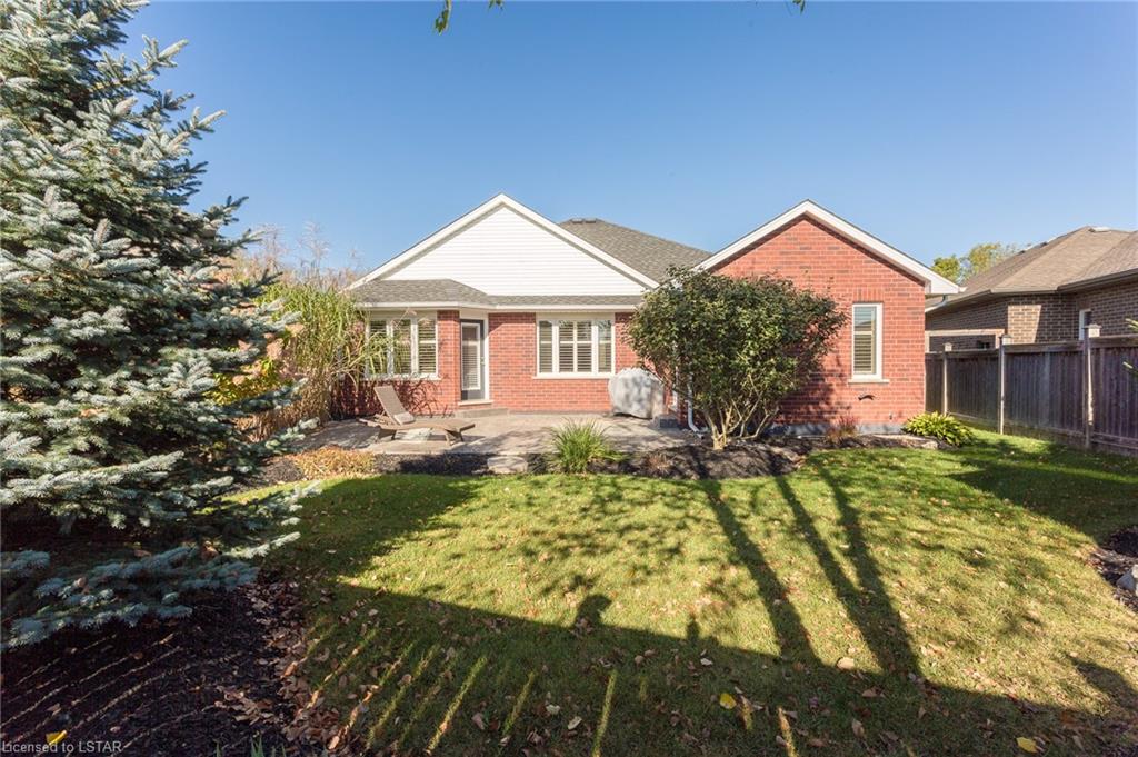 30 Ambleside Drive