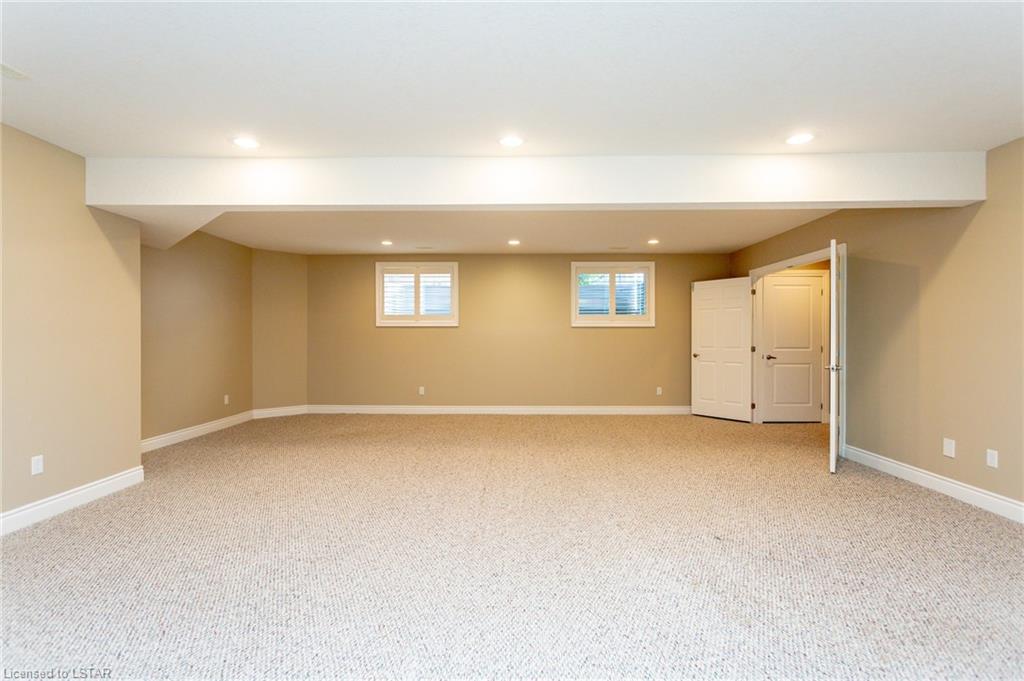 30 Ambleside Drive