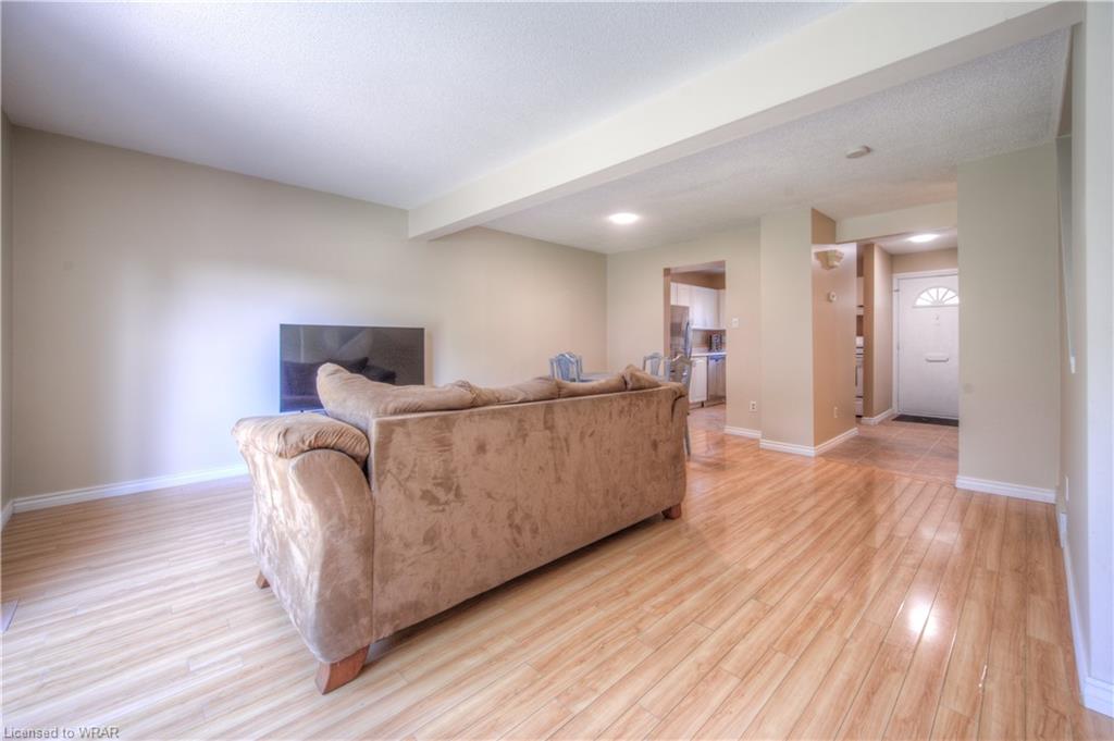 255 Northlake Drive, #11