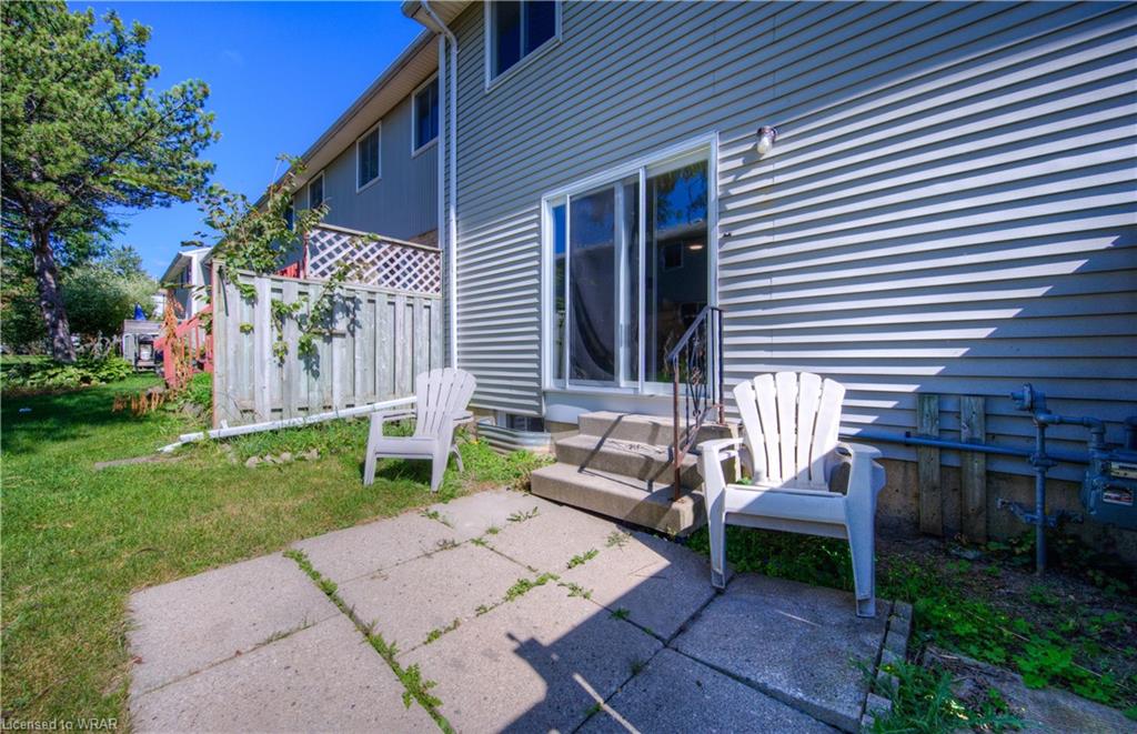 255 Northlake Drive, #11