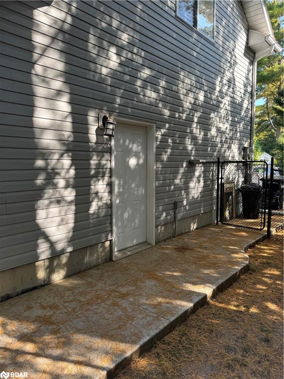 3178 Oak Street, #LOWER
