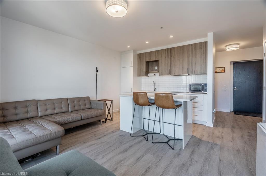 181 King Street S, #1712