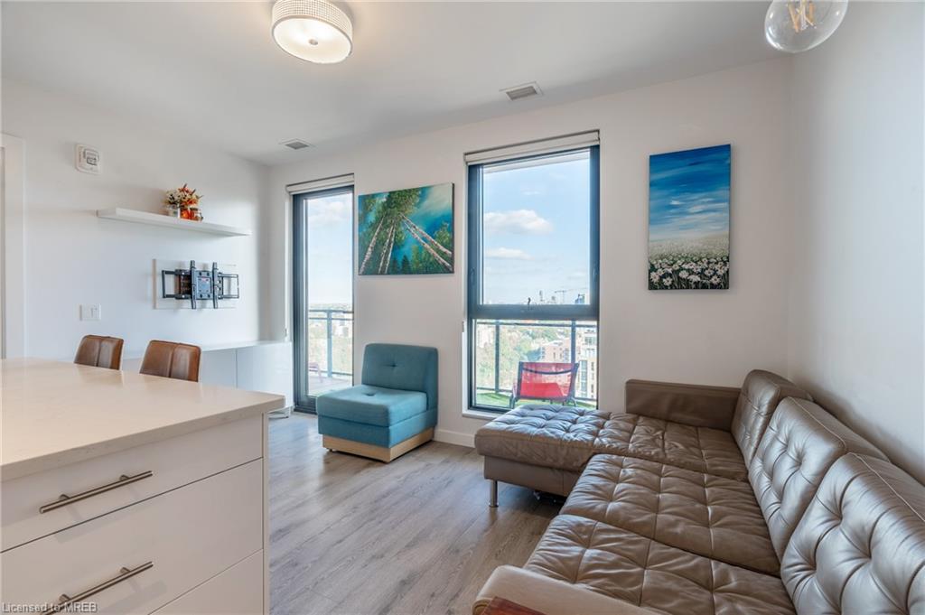181 King Street S, #1712