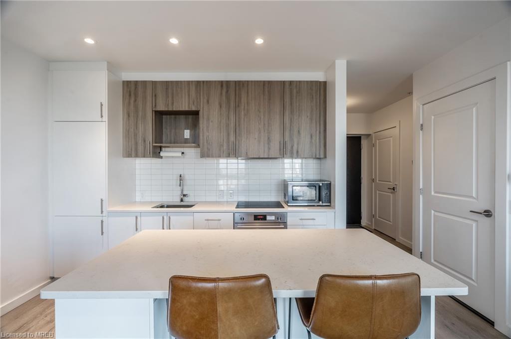181 King Street S, #1712