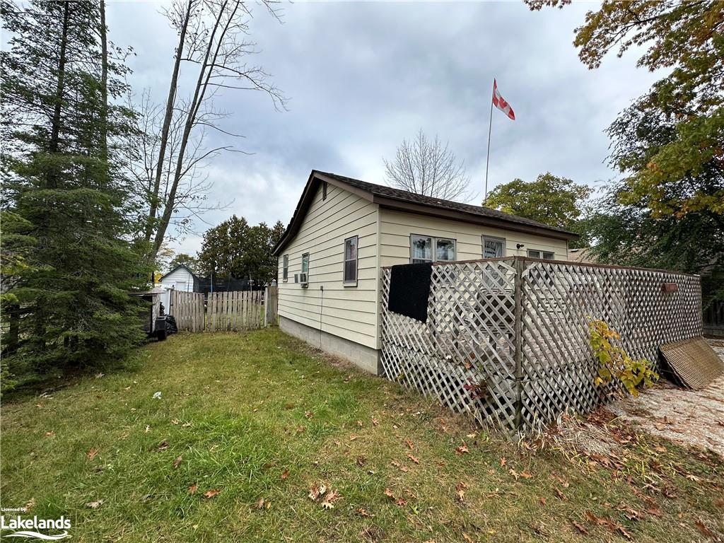 74 Laidlaw Street