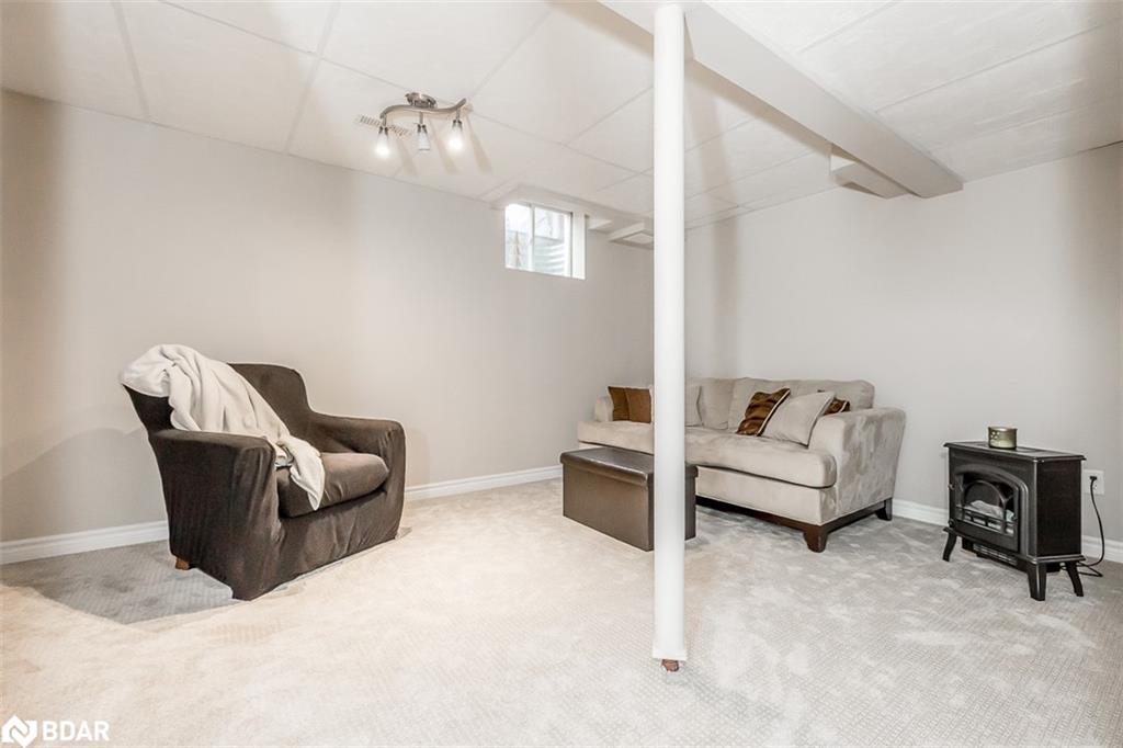 488 Yonge Street, #10