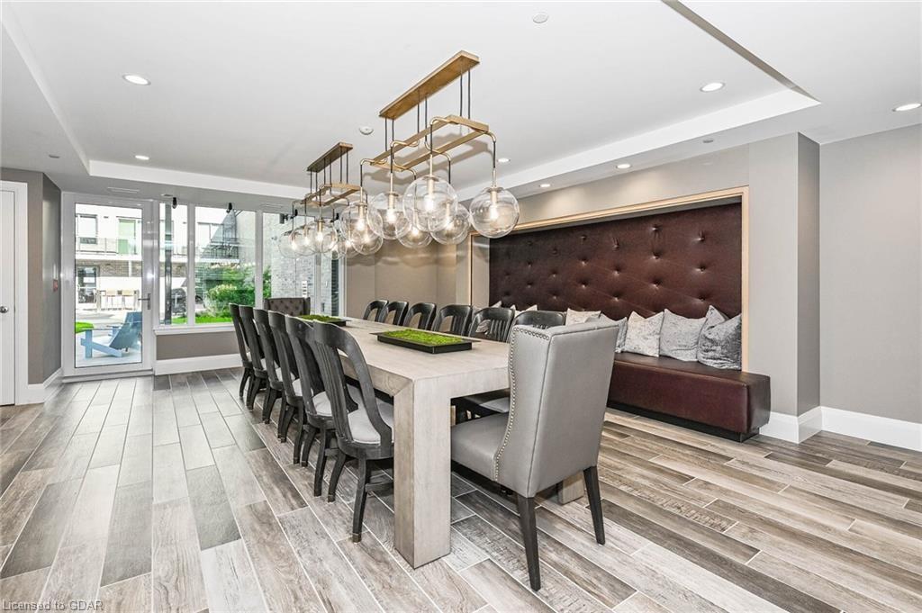 63 Arthur Street S, #408